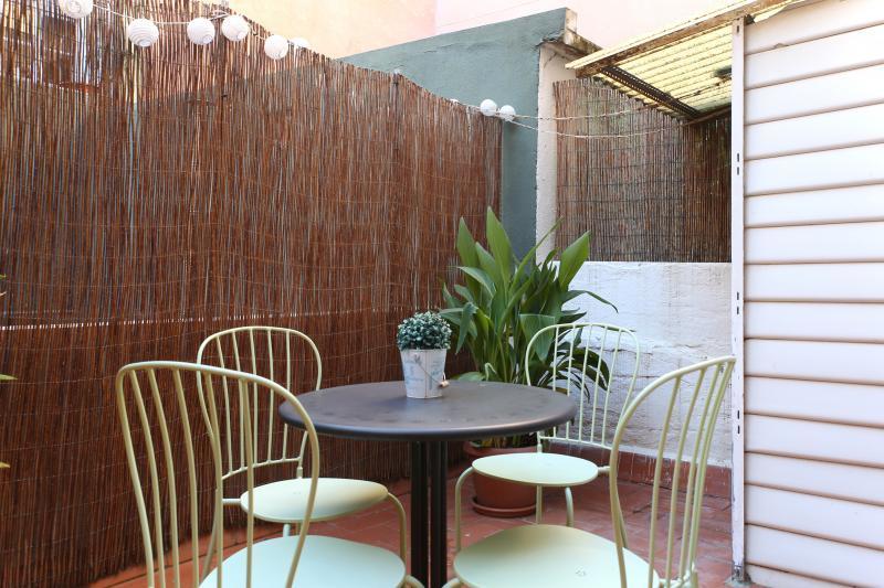 Sweet Bcn Apartments Barcelona Exterior photo